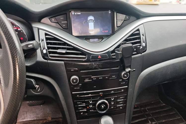 Used Bestune B70 2014 2.0L automatic comfort version