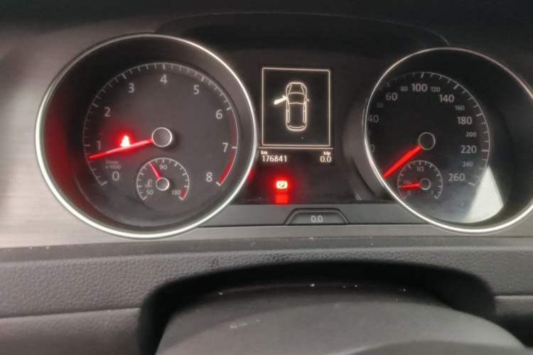 Used Volkswagen Golf 2015 1.4TSI Automatic Comfort Model
