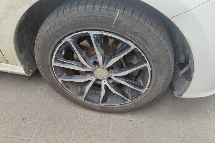 Used BYD Song MAX 2017 1.5T Automatic Smart Connect Prestige 7-Seater