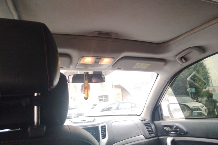 Used CHANGAN CS35 2015 1.6L Automatic Prestige Model China V Standard
