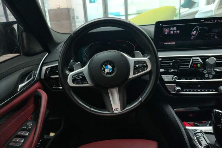 Used BMW 5 Series 2021 530Li Luxury Edition M Sport Package Steering Wheel