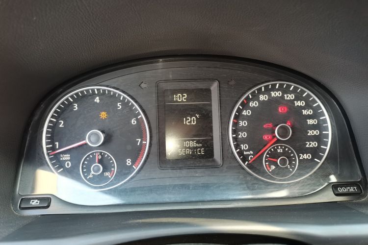 Used Volkswagen Touran 2011 1.4T Manual Zhiya Edition 5 Seats Instrument Cluster