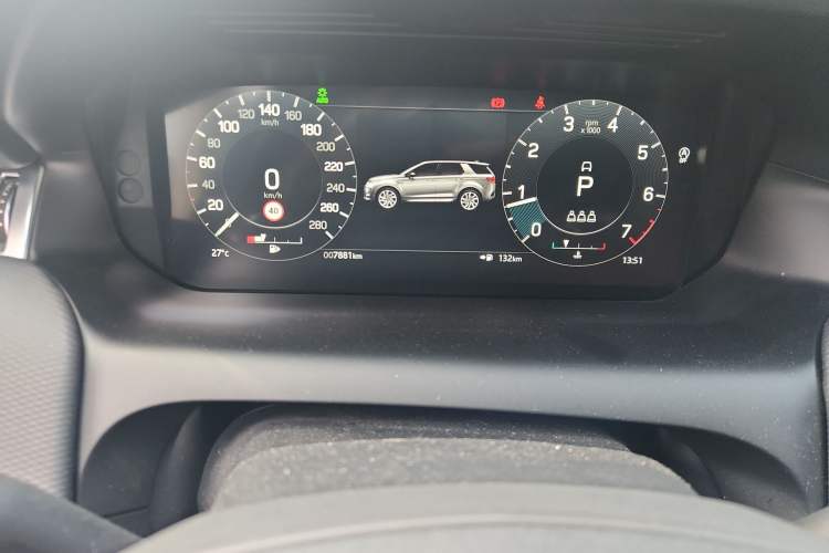 Used Land Rover Discovery Sport 2022 249 PS Metropolitan Edition 5 Seats