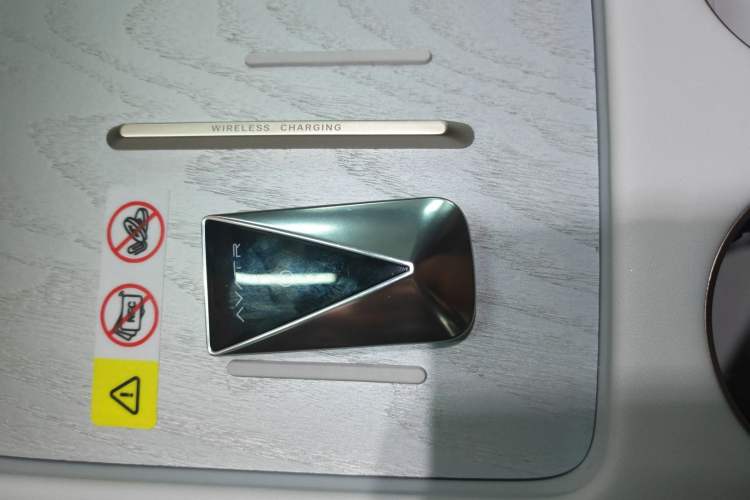 Used Avatr 07 2024 Ultra Range-Extended Four-Wheel Drive
