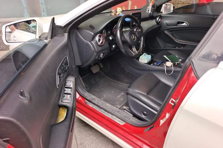 Used Mercedes-Benz CLA 2015 CLA 200 Driver Seat