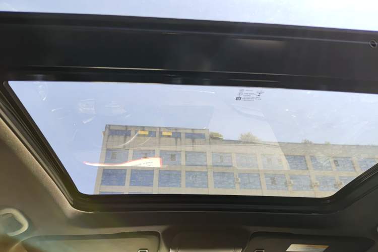 Used Cadillac XT4 2018 28T Two-Wheel Drive Leading Version