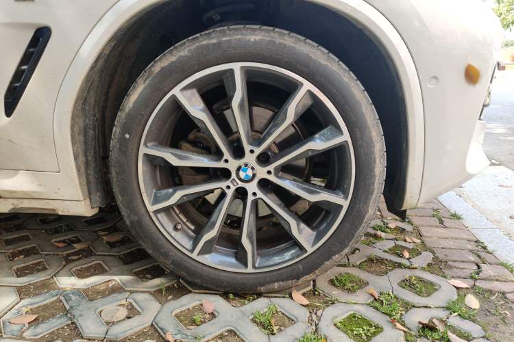 Used BMW X3 2020 xDrive30i Luxury Model with M Sport Package
