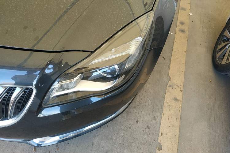 Used Buick Regal 2015 1.6T Leading Technology Model Left Front Headlight