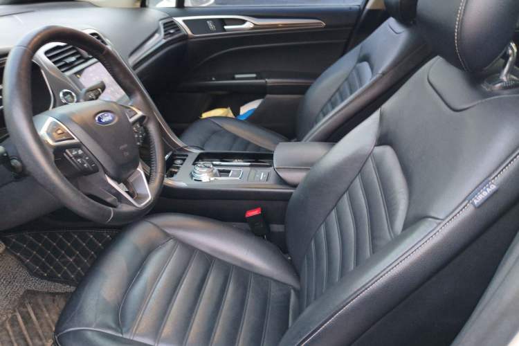 Used Ford Mondeo 2017 EcoBoost 180 Luxury Model Left Front Seat