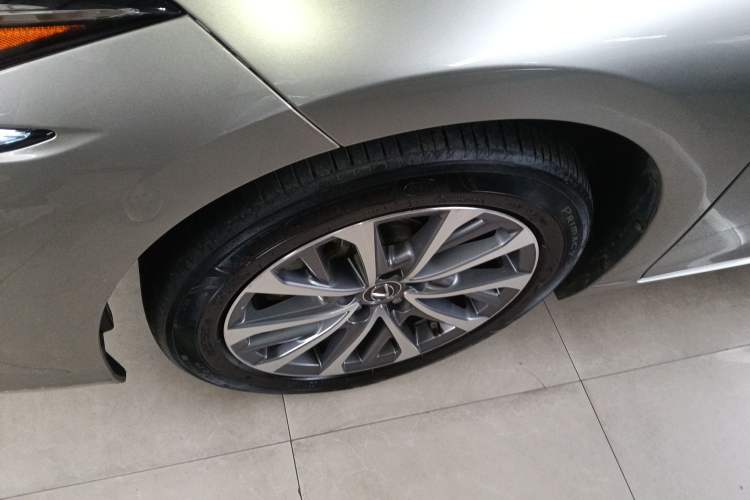 Used Lexus ES 2022 260 Excellence Edition
