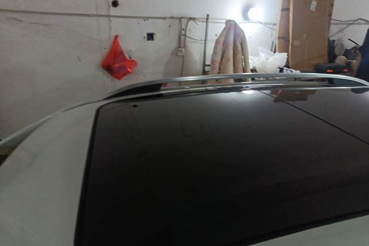 Used Roewe RX5 2016 20T Two-Wheel Drive Automatic Internet Smart Edition
