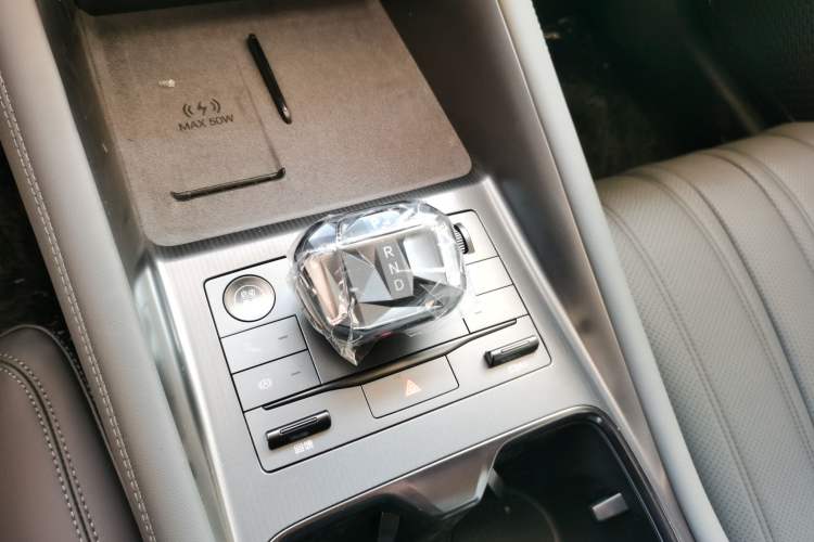 Used BYD Song L EV 2025 550 km Excellence Version