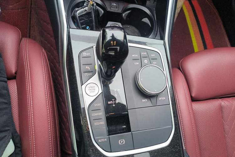 Used BMW 3 Series 2022 Updated 325Li M Sport Package Gear Lever