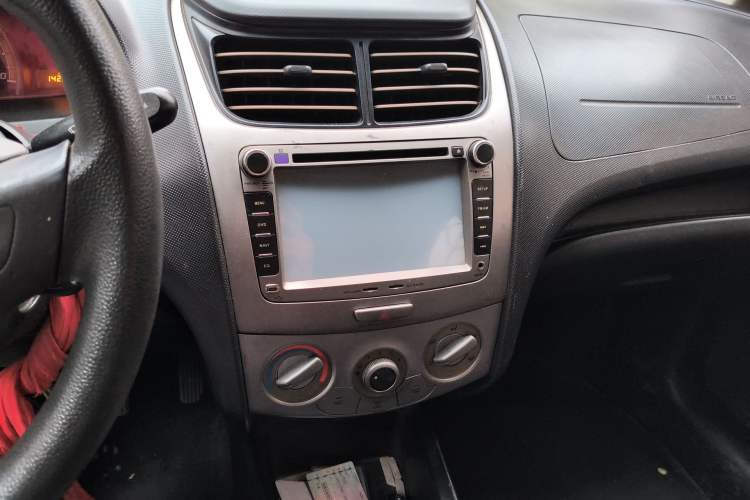 Used Chevrolet Sail 2013 Sedan 1.4L Manual - Youyi Happiness Edition