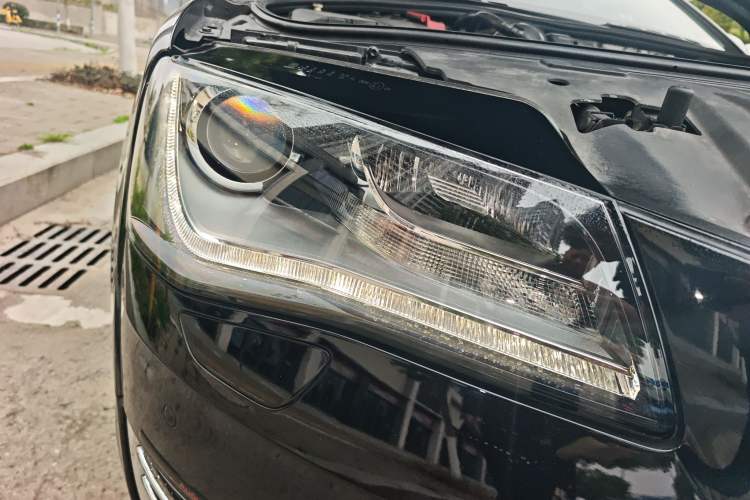 Used Audi A8 2013 A8L 45 TFSI quattro Luxury Model
