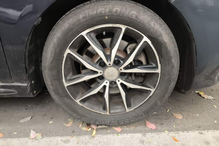 Used BYD Song MAX 2017 1.5T Automatic Smart Connect Elite 7-Seater
