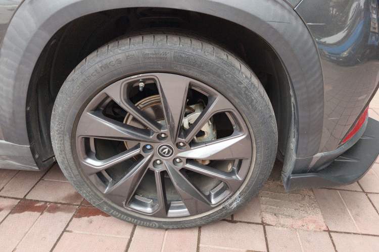 Used Changan UNI-T 2020 1.5T Prestige Version
