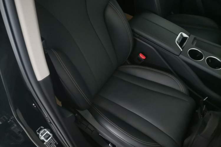 Used Wey Mocha New Energy 2024 Hi4 Four-Wheel Drive Long-Range Version