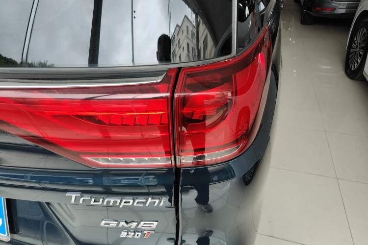 Used GAC Trumpchi M8 2018 320T Luxury Edition
