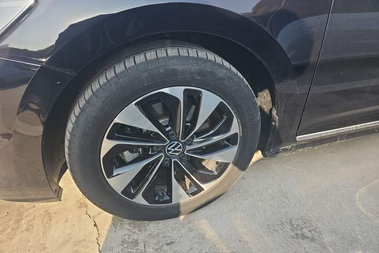 Used Volkswagen Passat 2023 Revised 330TSI Elite Edition