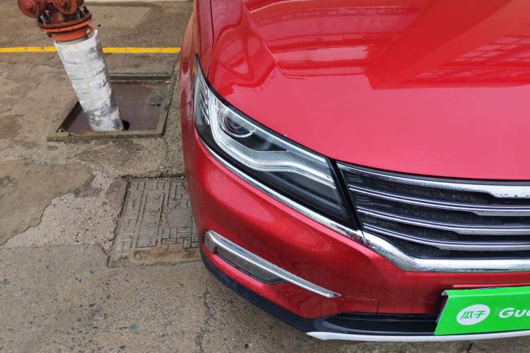 Used Roewe RX5 2016 20T Two-Wheel Drive Automatic Internet Smart Edition