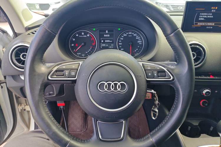 Used Audi A3 2016 Limousine 35 TFSI Prestige Edition Steering Wheel