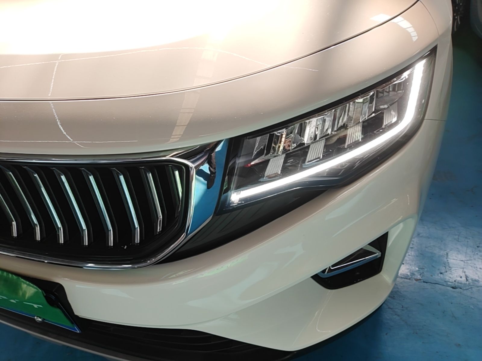 Geely Auto Haoyue 2022 1.8TD DCT Luxury 7-Seater — снимка 8