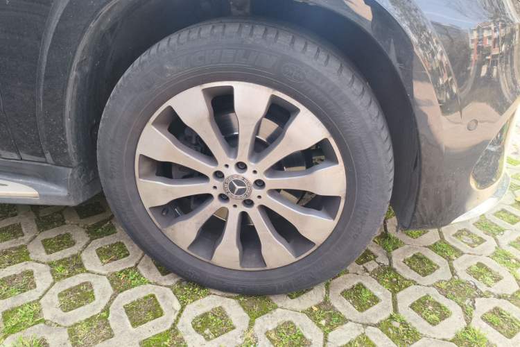 Used Mercedes-Benz GLS 2017 GLS 400 4MATIC Dynamic Model
