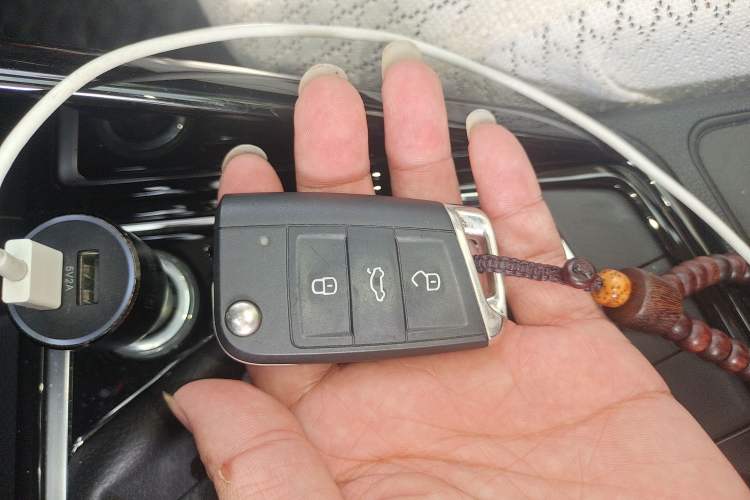 Used Volkswagen Tayron 2020 330TSI Two-Wheel Drive Luxury Smart Connectivity Version
