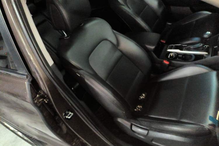 Used Hyundai Tucson 2015 1.6T Dual-Clutch Two-Wheel-Drive Smart Model
