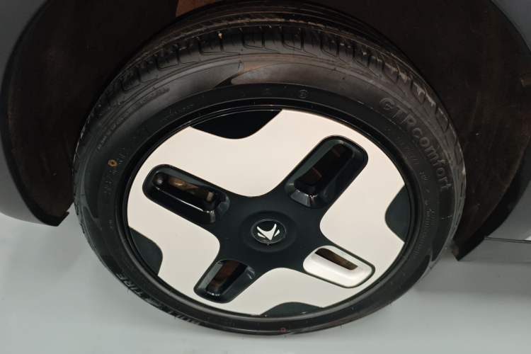 Used ARCFOX Kaola 2023 Family Edition Pro
