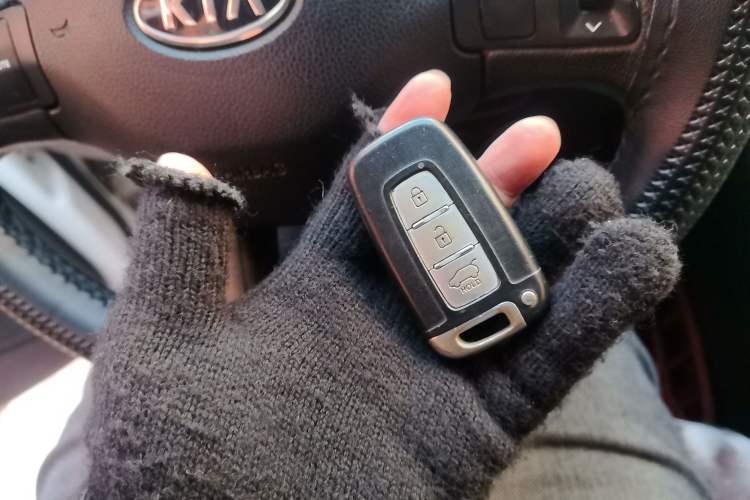 Used Kia Sportage R 2012 2.0L Automatic Two-Wheel Drive NAVI
