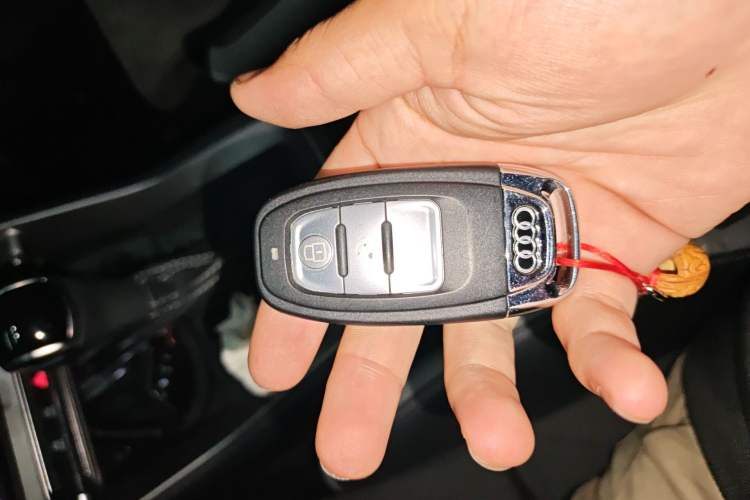 Used Audi Q3 2020 35 TFSI Ambition Dynamic Edition Vehicle Key