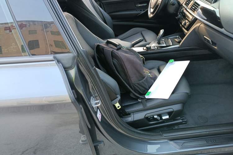 Used BMW 3 Series GT 2018 320i Sport Edition