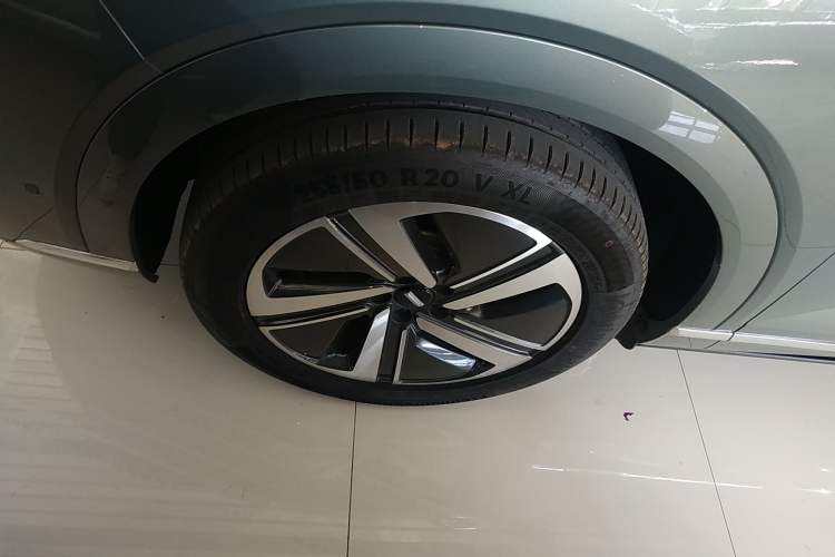 Used Wey Lanshan 2025 Four-Wheel Drive Ultra