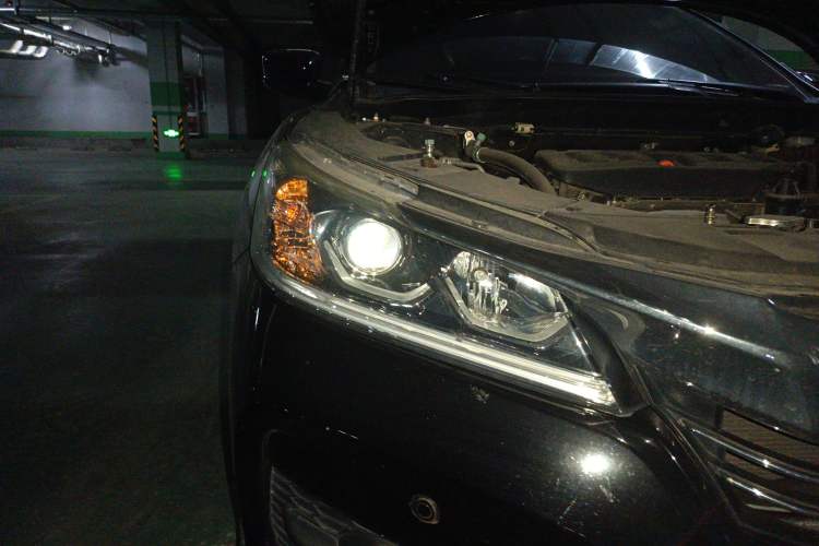 Used Honda Accord 2016 2.0L Comfort Edition Right Front Headlight