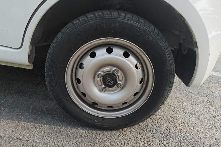 Used CHANGAN KAICHENG Star 5 2022 1.4L Classic Edition Van JL473Q3 Right Front Wheel Hub