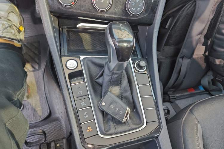 Used Volkswagen Sagitar 2022 280TSI DSG Excellence Edition