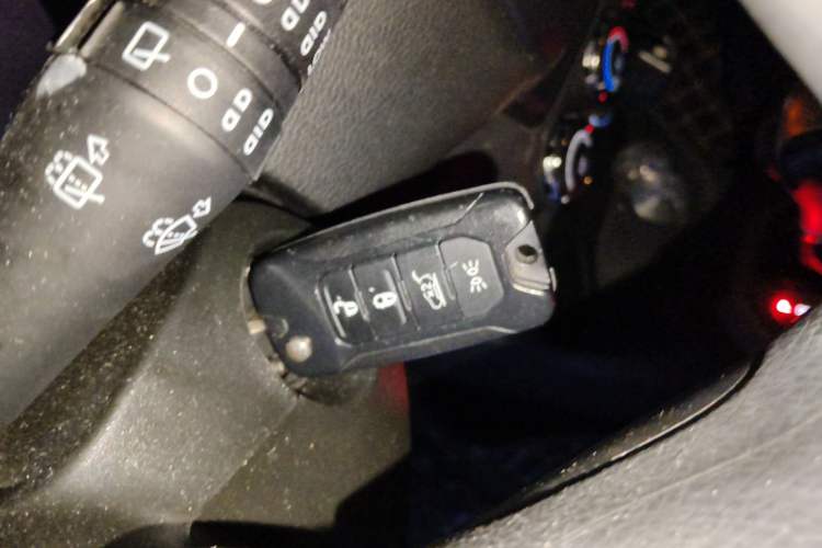 Used Jeep Renegade 2017 180T Automatic High-Energy Version Vehicle Key