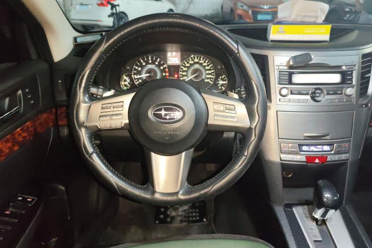 Used Subaru Outback 2010 2.5i Luxury Edition
