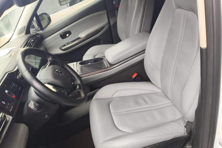 Used Nio ES6 2019 430 km Performance Version
