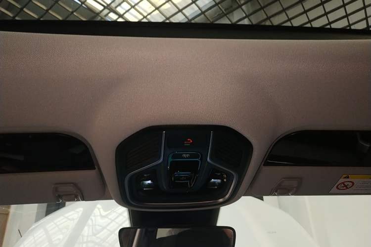 Used Geely Auto FX11 2024 1.5TD DCT Prestige Edition