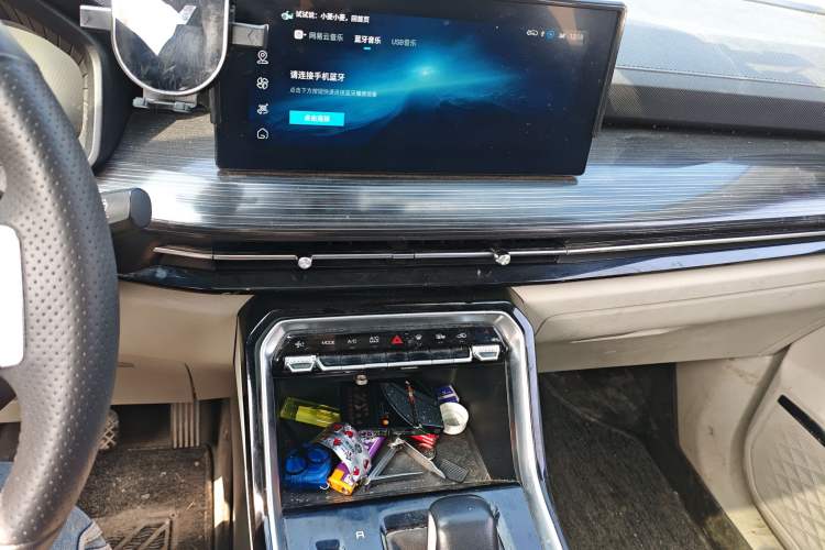 Used Wuling Asta 2022 2.0L DHT Electric-Speed Version