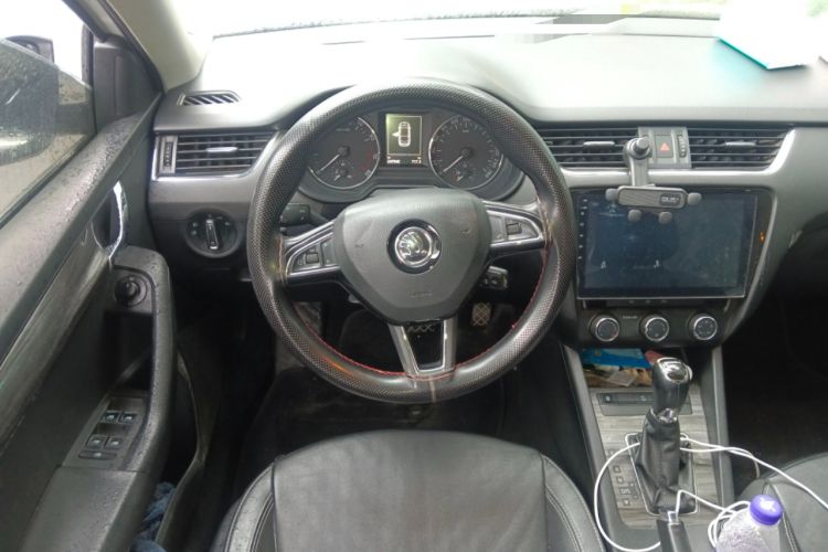 Used Skoda Octavia 2017 1.6L Automatic Smart Drive Edition
