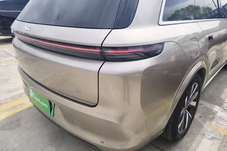 Used Li Auto L8 2023 Pro Model Exterior 3