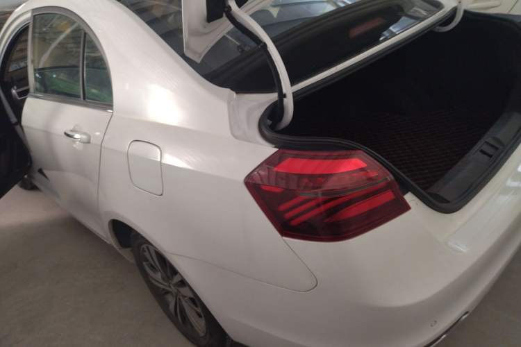 Used Geely Auto Emgrand 2018 1.5L CVT Upward Connect Edition
