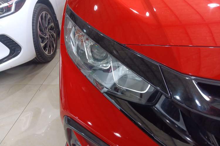 Used Honda Civic 2021 HATCHBACK 220TURBO CVT New Trendsetter Right Front Headlight