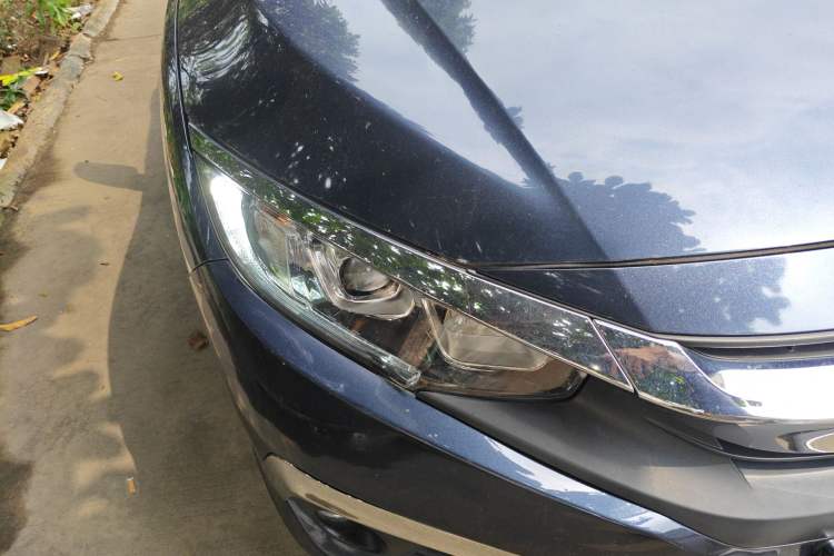 Used Honda Civic 2016 220TURBO CVT Luxury Edition
