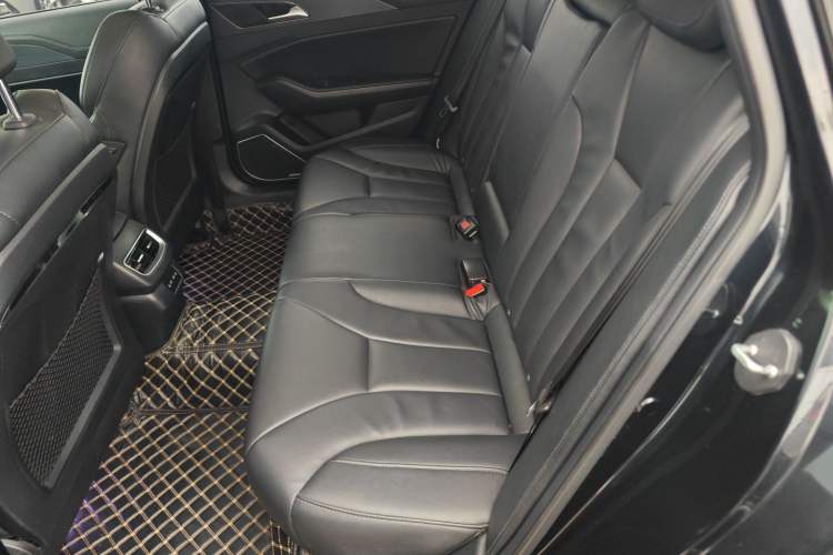 Used Hongqi H5 2020 1.8T Automatic Smart Connect Flagship Edition Left Rear Seat