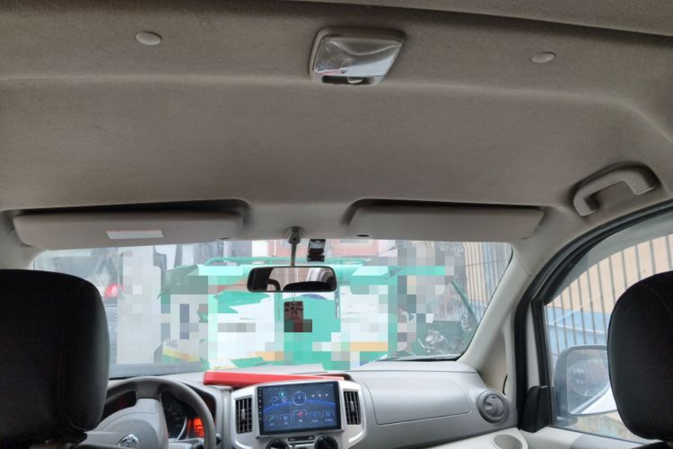 Used Nissan NV200 2014 1.6L Manual Luxury Model China IV Standard